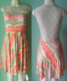 Vestido com renda curto